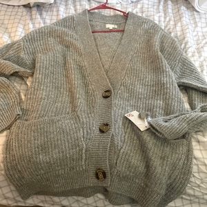 Beautiful, Gorgeous and Cozy Sweater!